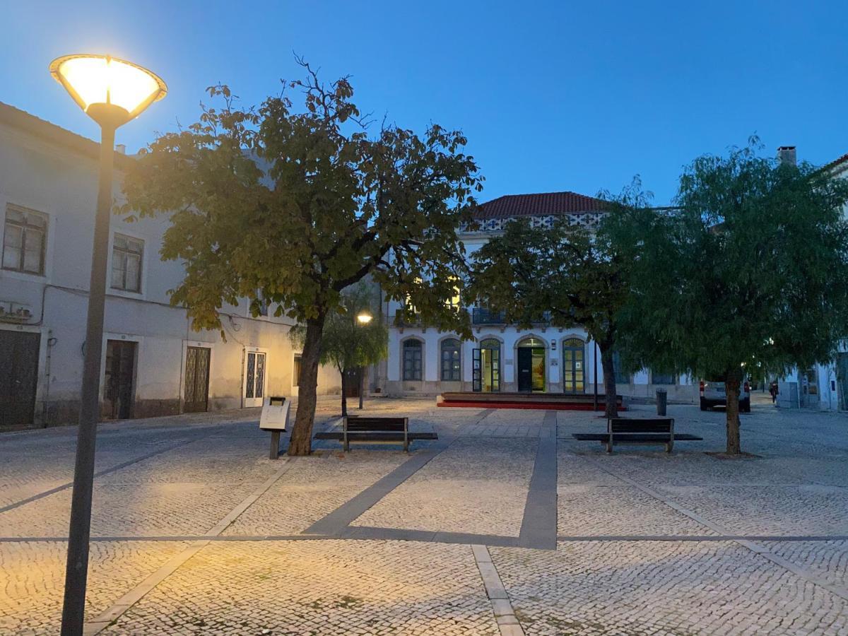 Апартаменты Casa Mouzinho De Albuquerque Оурен Экстерьер фото